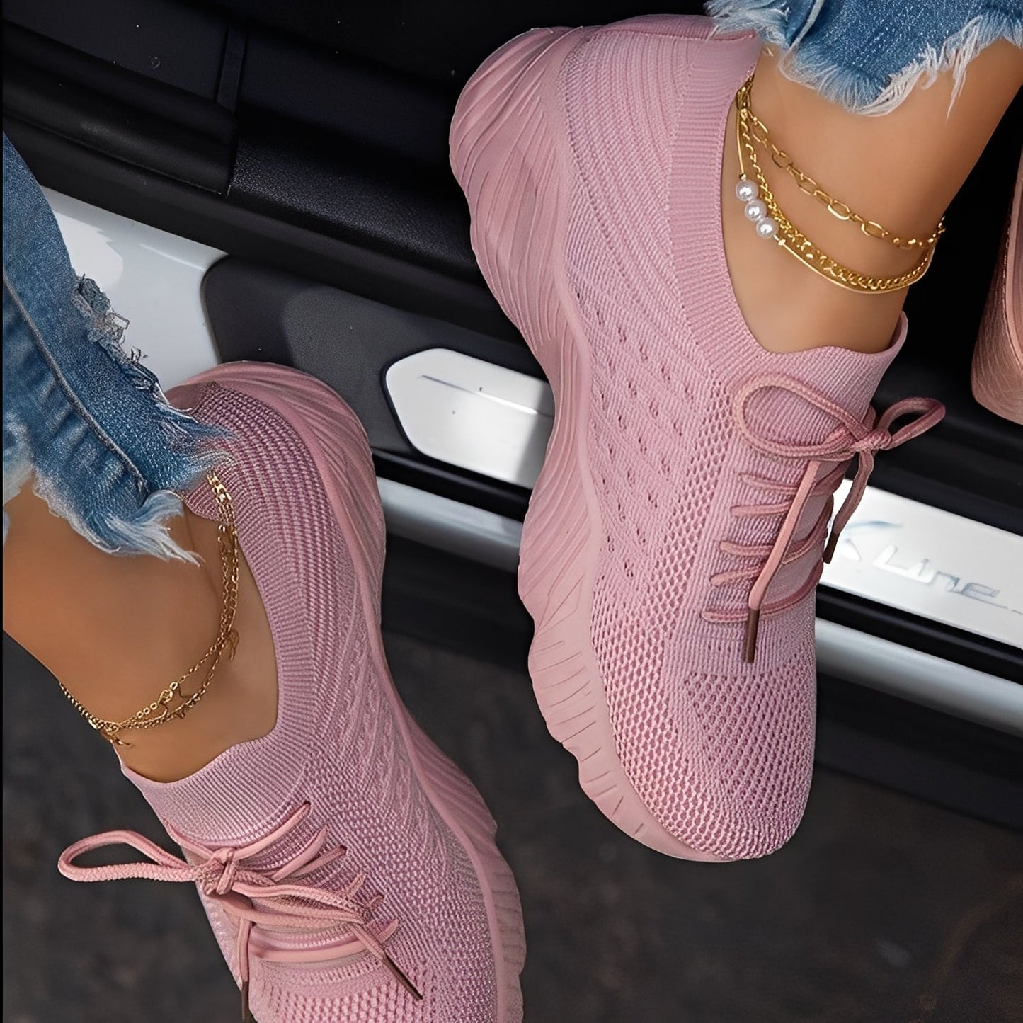 Eleanore - Γυναικεία αθλητικά με χοντρές λαστιχένιες σόλες