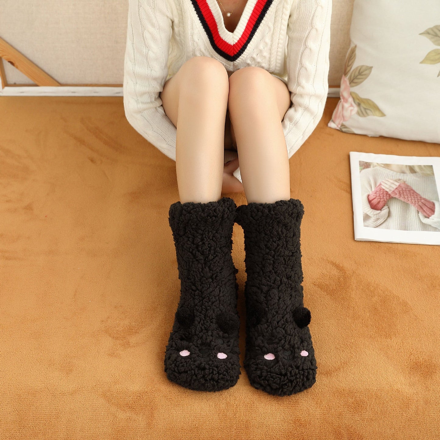 Bethany - Μοντέρνο Δάπεδο συν Βελούδινες Κάλτσες για Γυναίκες