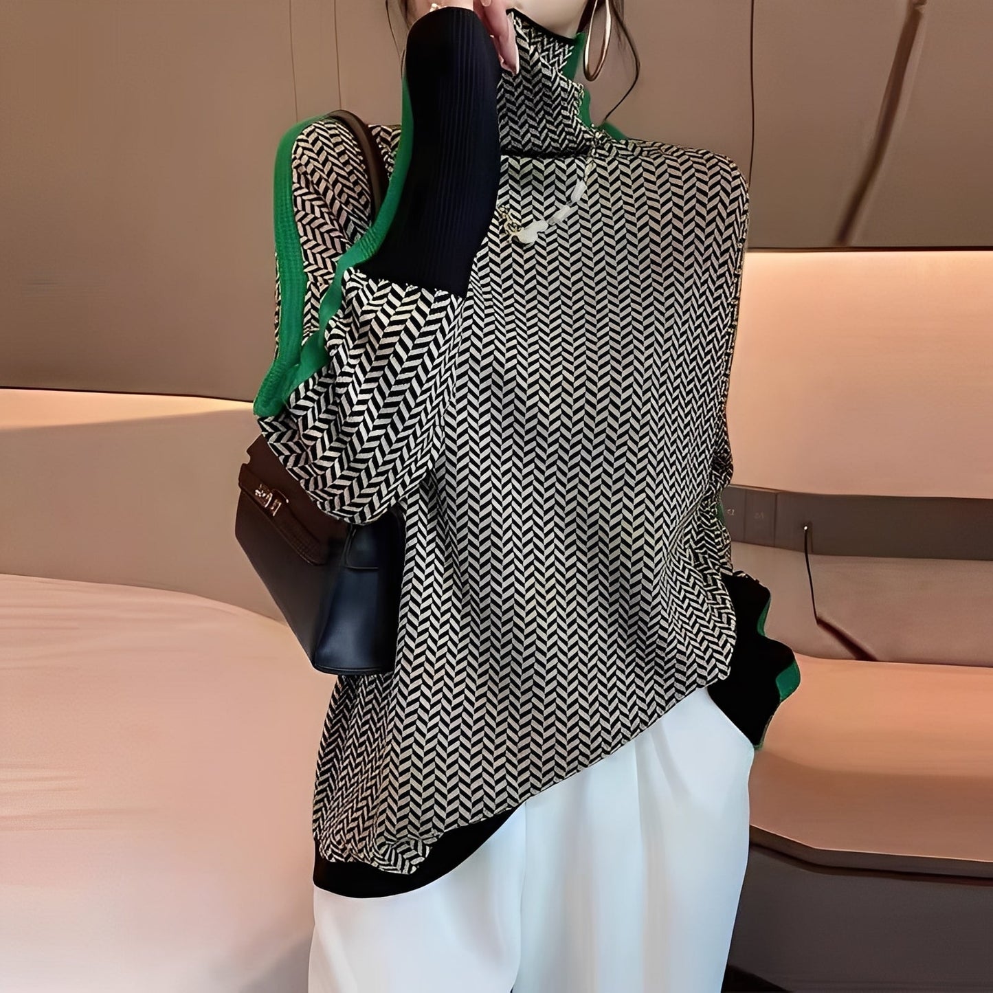 Roxanna - Καθημερινό, άνετο ριγέ πουλόβερ για γυναίκες