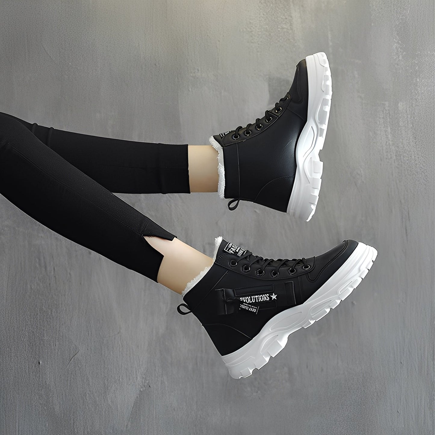 Jazmine - Μοντέρνες γούνινες μπότες για γυναίκες