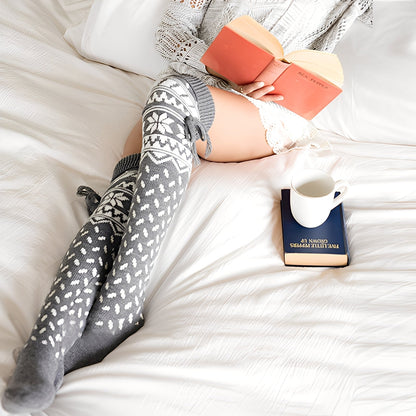 Corinne - Μοντέρνες Χριστουγεννιάτικες Μάλλινες Κάλτσες για Γυναίκες