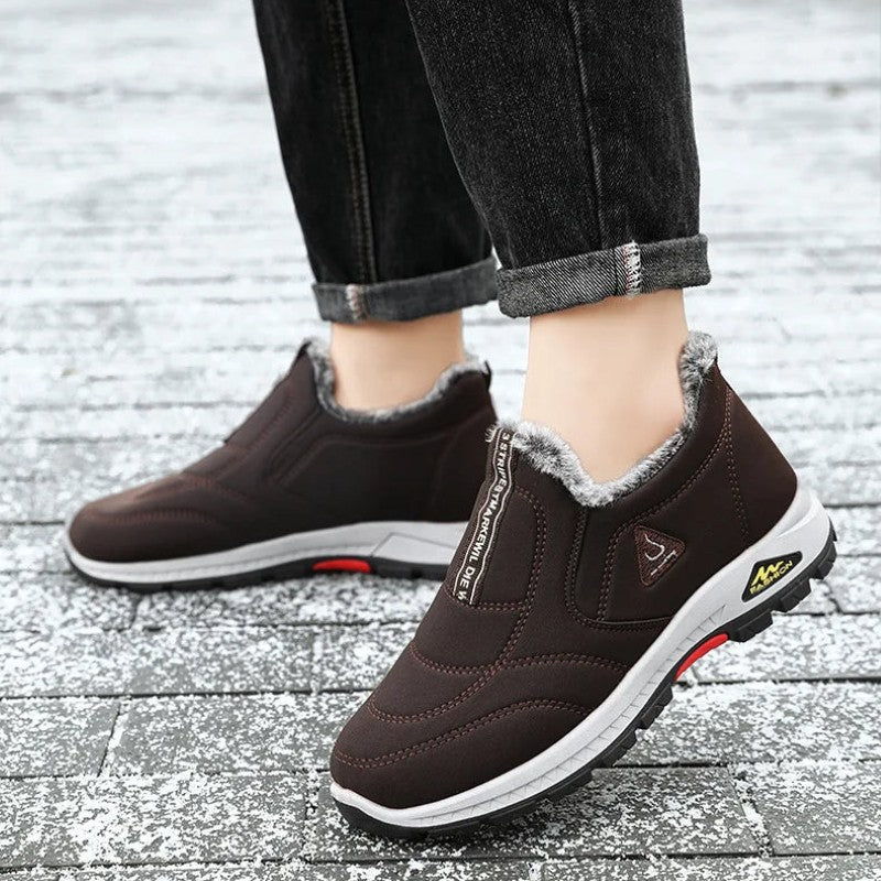 GripTrail – Γυναικεία Sneakers με αντιολισθητική σόλα από fleece