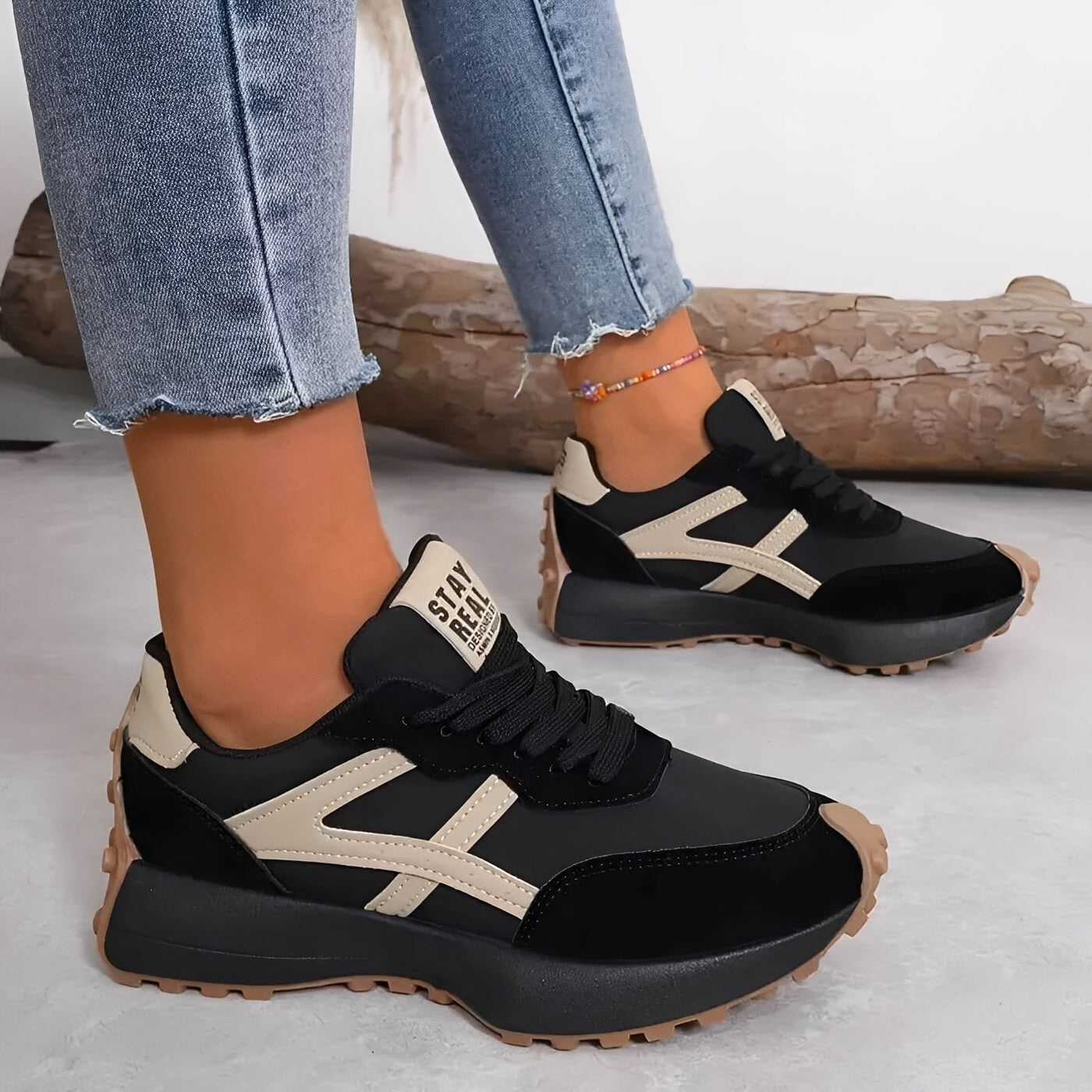 Davena - Καθημερινά αθλητικά παπούτσια για γυναίκες με αντιολισθητική επιφάνεια