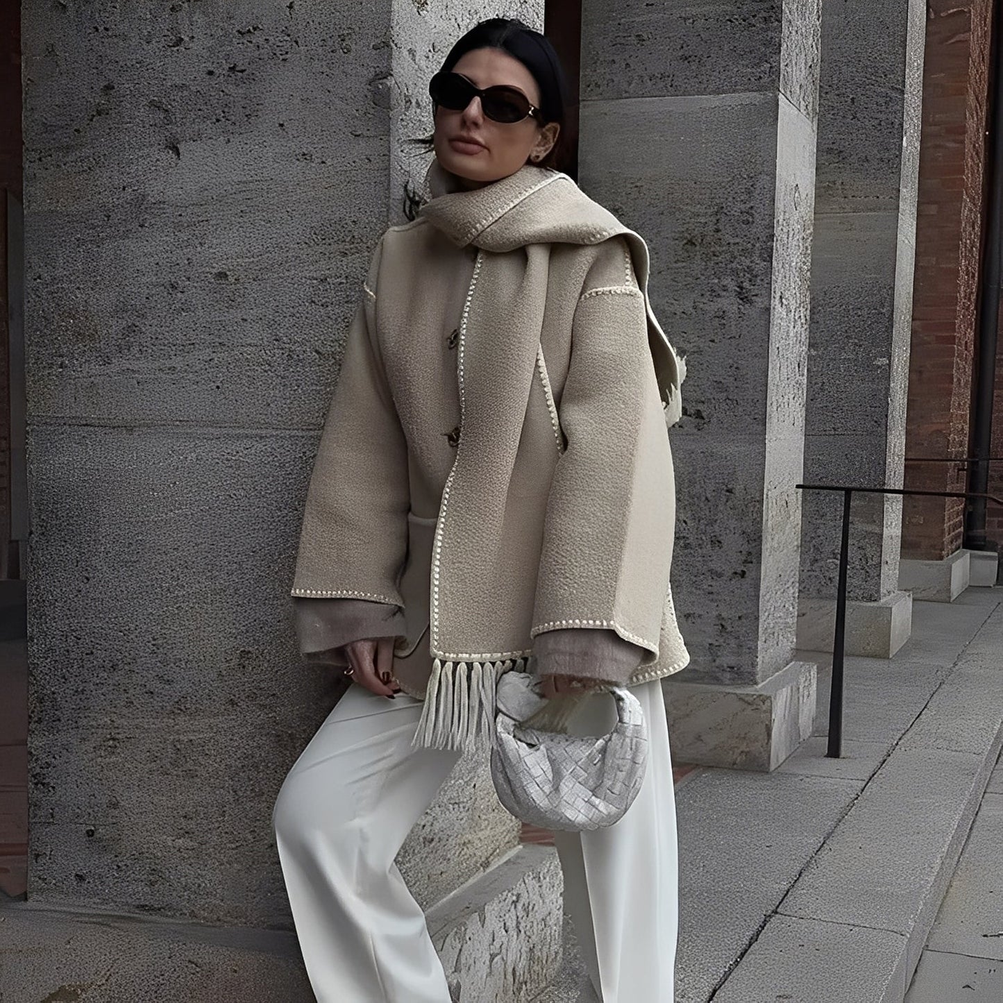 Amilia - Μοντέρνα, άνετη μάλλινη ζακέτα με κασκόλ για γυναίκες